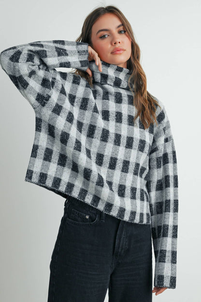 CHECK TURTLENECK SWEATER