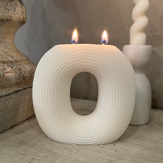 Ribbed O Candle