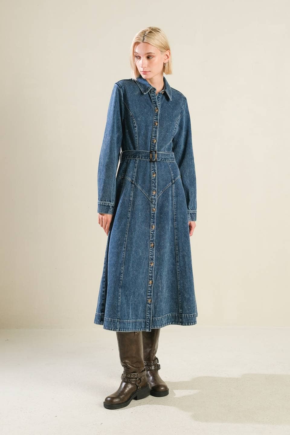 A washed denim midi dress - DENIM BLUE / Contemporary