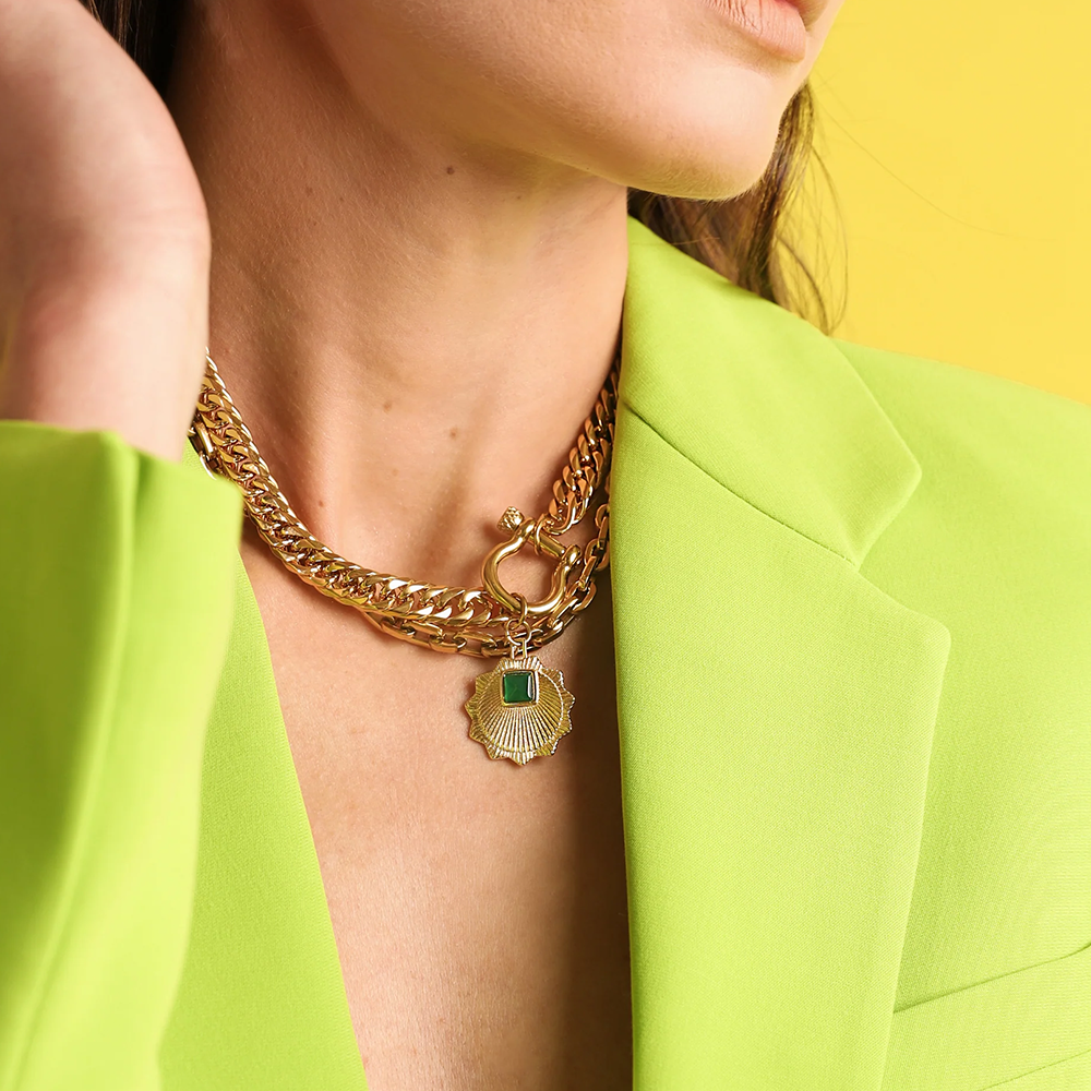Emerald Herradura