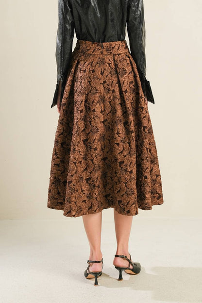 A textured woven full midi skirt - Brown / Contemporary