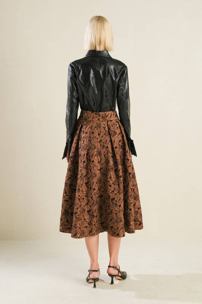A textured woven full midi skirt - Brown / Contemporary